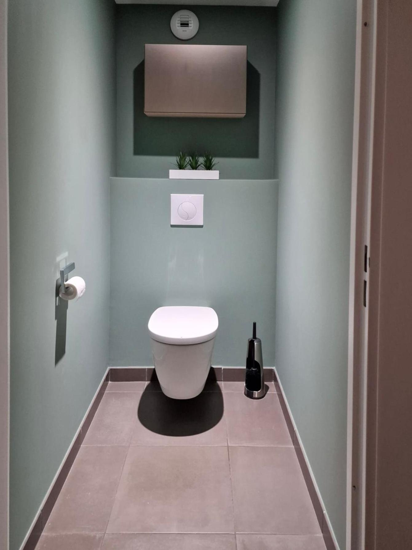 A7- 2 Bdr Sea & Mountain View - Ac, Parking, Pool & Terrace Apartment Antibes Luaran gambar